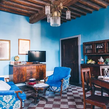 Angolo Divino Tuscany Lucignano